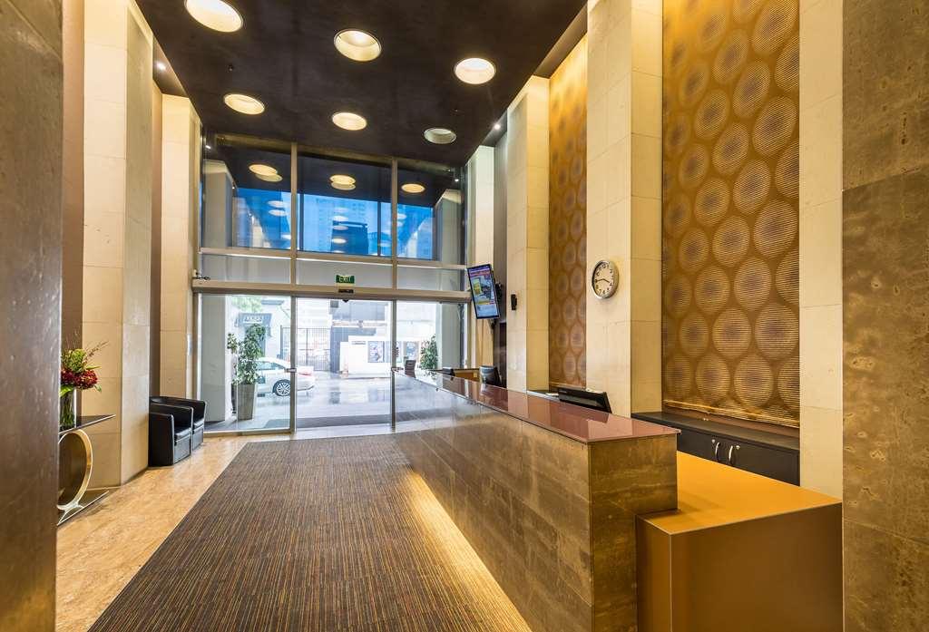 Auckland Harbour Suites 내부 사진