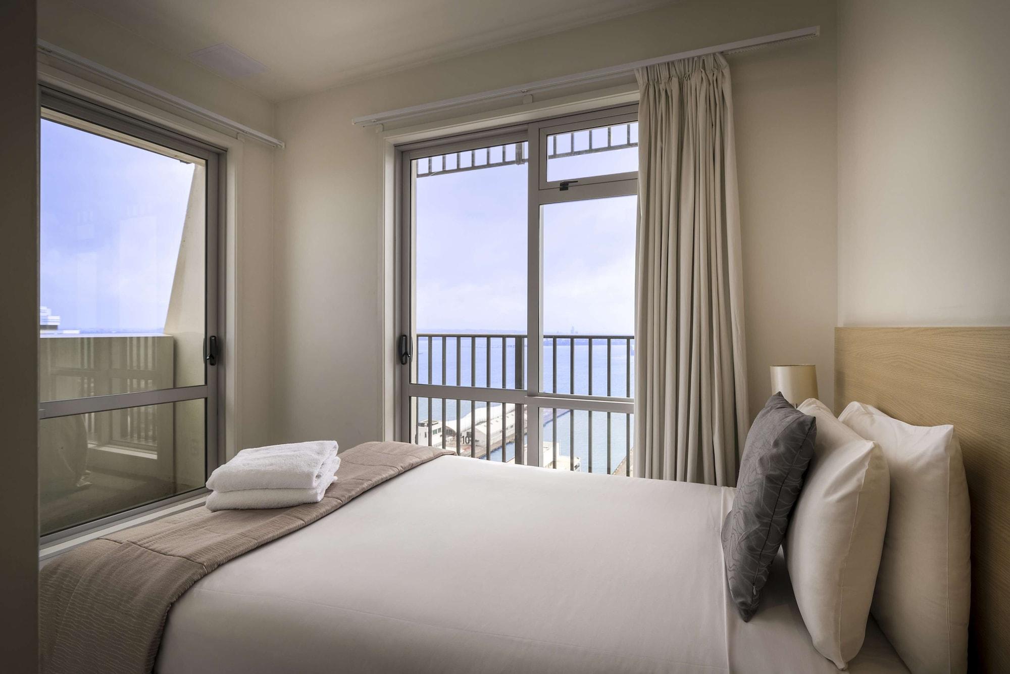 Auckland Harbour Suites 외부 사진