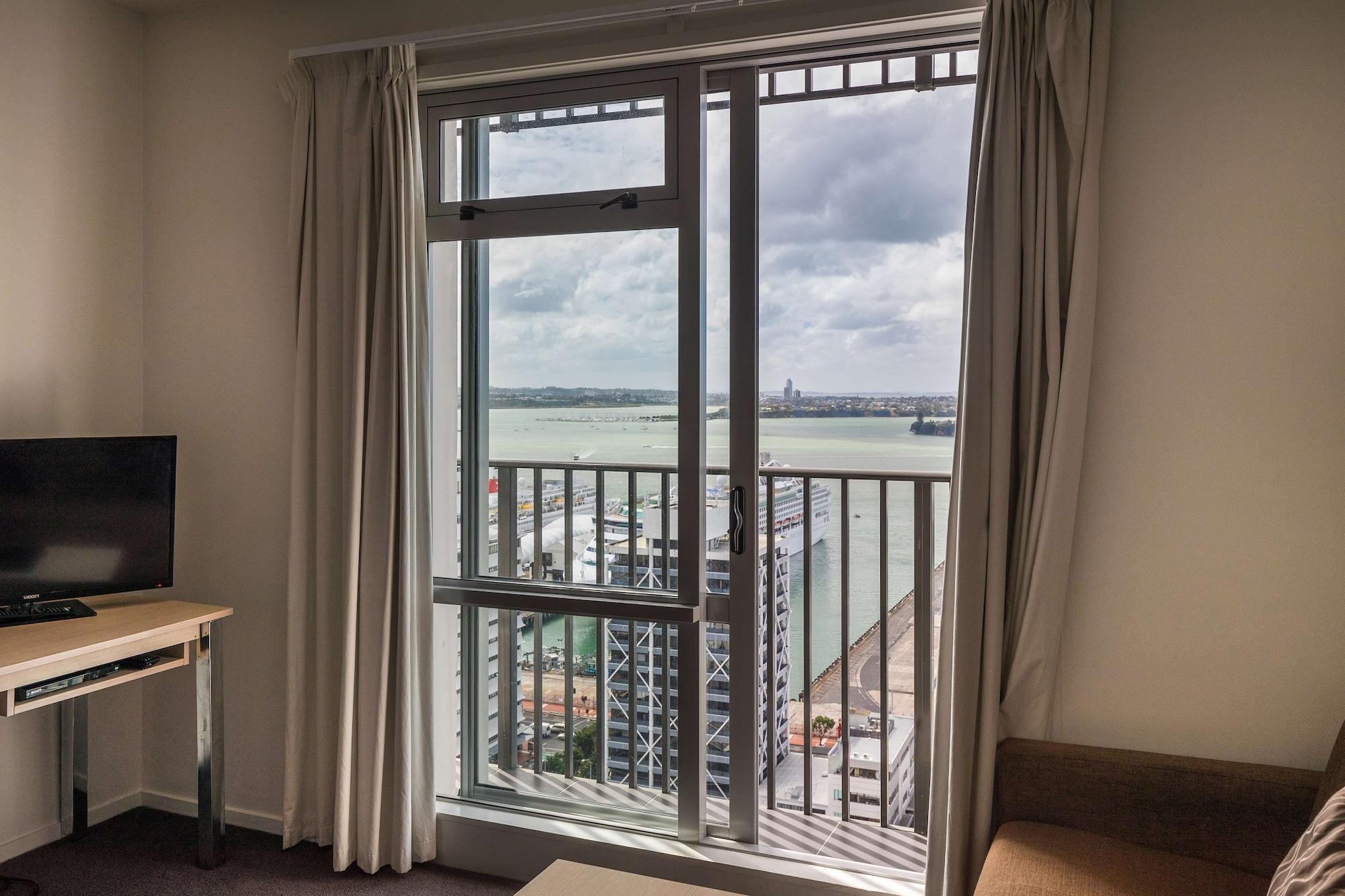 Auckland Harbour Suites 외부 사진